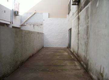Depósito de 1 ambiente, Almirante Brown · Venta de Depósito con Cochera en Adrogué.
