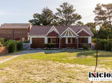 Casa de 3 ambientes, Mar de Ajó · Casa en Lote: Catamarca Nº 456 - Mar de Ajó Norte - C722