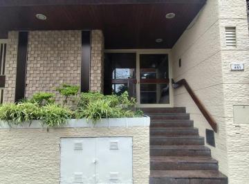 Departamento · 45m² · 2 Ambientes · Departamento Al Frente con Balcon y Terraza