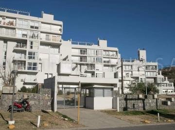 Departamento de 4 ambientes, La Calera · Departamento 3 Dorm. en Venta Jardines de La Estanzuela