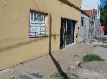 PH · 100m² · 3 Ambientes · 1 Cochera · Importante PH Al Frente