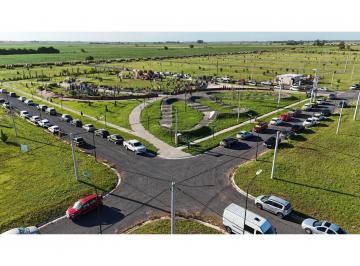 Terreno · 384m² · Venta de Lote en Alvarez