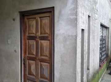 Casa de 4 ambientes, Lomas de Zamora · Venta Casa 4 Ambientes, Banfield.