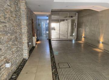 Departamento Alquiler de 1 ambiente · Abasto - 1 Amb Al Frente con Balcon - Anchorena Al 600