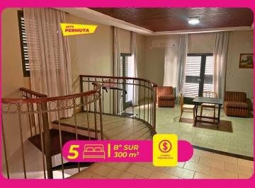 PH · 300m² · 6 Ambientes · PH en Barrio Sur