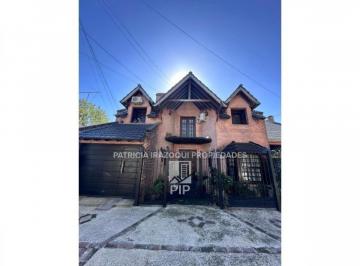 Casa · 325m² · 5 Ambientes · 3 Cocheras · Casa en Venta en Haedo
