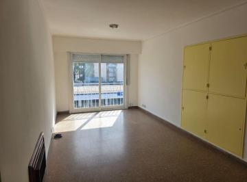 DEPARTAMENTO EN ALQUILER – 3 AMBIENTES
Hipólito Yrigoyen al 4.900 – Lanús
A met · Alquiler Departamento en Torre Lanús 3 Ambientes