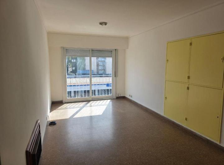 Departamento · 77m² · 4 Ambientes