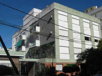 Departamento · 64m² · 3 Ambientes · Muy Buen Departamento de 2 Dorm. en Excelente Ubicación!