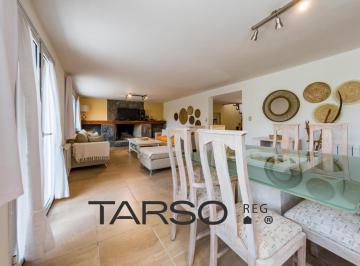 Casa · 318m² · 6 Ambientes · 2 Cocheras · 3 Dorm + Gran Jardin y Pileta - El Diquecito