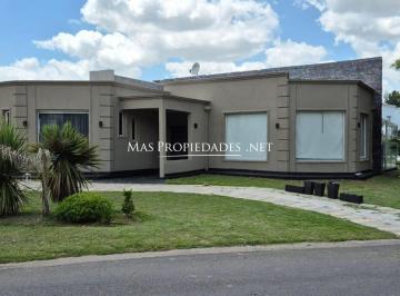 Casa · 185m² · 4 Ambientes · 2 Cocheras · Casa en Venta en Canning Barrio San Eliseo Golf