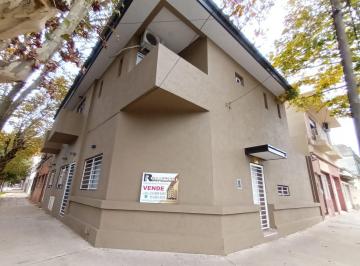 PH · 75m² · 3 Ambientes · PH en Ciudadela