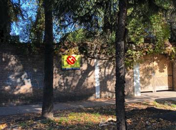 Terreno · 60m² · 4 Cocheras · Terreno - Lote Quincho Parquizado - Llavallol