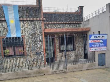Casa de 3 ambientes, La Matanza · Venta Urgente! Casa 3 Amb C/cochera Patio y Fondo - Villa Luzuriaga