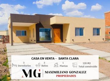 Casa · 120m² · 4 Ambientes · 1 Cochera · Casa en Venta, 4 Ambientes - San Vicente