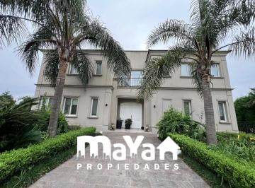 Casa · 350m² · 5 Ambientes · 7 Cocheras · Casa en Venta Haras Santa Maria - El Atardecer