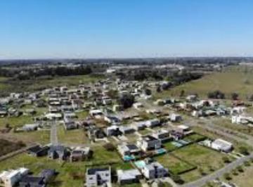 Terreno · 546m² · Lote en San Eduardo Pilar del Este