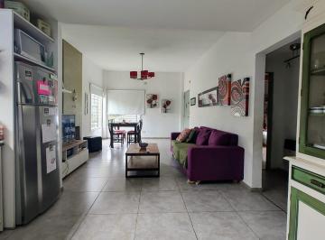 Casa de 3 ambientes, Ituzaingó · Venta Casa Chalet PH en Ituzaingo, Zona Oeste, 3 Ambientes Pileta Apta Credito