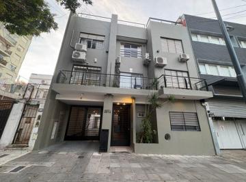PH de 3 ambientes, Villa Pueyrredón · 3 Ambientes Al Frente con Cochera Balcon y Terraza