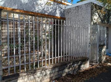 Casa de 3 ambientes, Tres de Febrero · Venta Casa 3 Ambientes Saenz Peña Garage - Piscina en L - Vestuarios - Lavadero - Lote 9.40 X 26