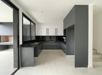 Casa · 180m² · 5 Ambientes · 2 Cocheras · Venta - Dúplex en Chacras del Norte - Listo Para Habitar!