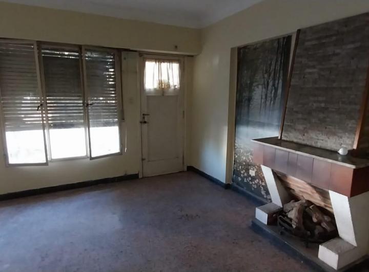 Casa · 166m² · 5 Ambientes · 1 Cochera