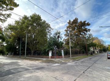 Terreno · 2744m² · Edificio Comercial en Venta
