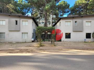 Casa · 61m² · 2 Dormitorios · 1 Cochera · Dúplex en Zona Nueva Dúplex - Moderno y Luminoso