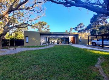 BPV-BPV-8250_2 · 3 Dorm. | Marly Ref: 8250