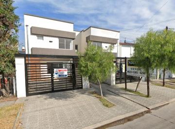 Casa · 115m² · 4 Ambientes · 1 Cochera · Excelente Dúplex a Estrenar 4 Ambientes - Villa Ariza - Ituz
