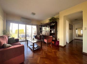 Departamento · 114m² · 4 Ambientes · Excelente 4 Ambientes con Mucha Luz y Excelente Plano!