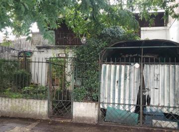 Terreno · 500m² · 3 Ambientes · 4 Cocheras · Oportunidad 2 Lotes Para Inversores 773 m²