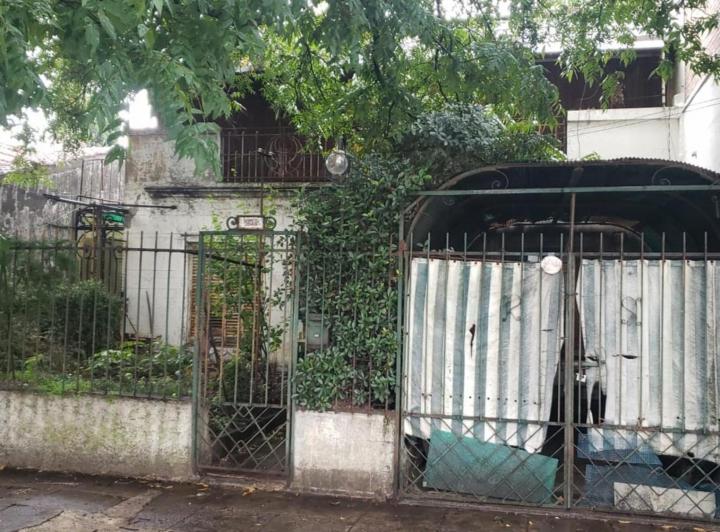 Terreno · 500m² · 3 Ambientes · 4 Cocheras