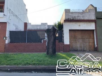 Casa · 170m² · 4 Ambientes · 1 Cochera · Casa - Remedios de Escalada
