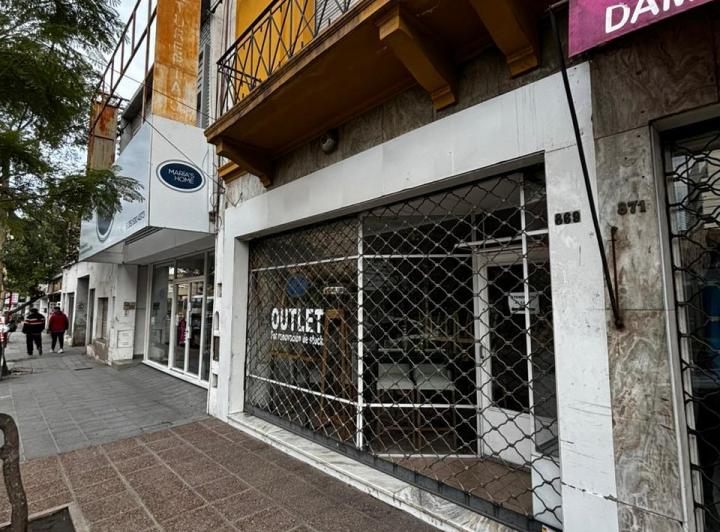 Local comercial · 100m²