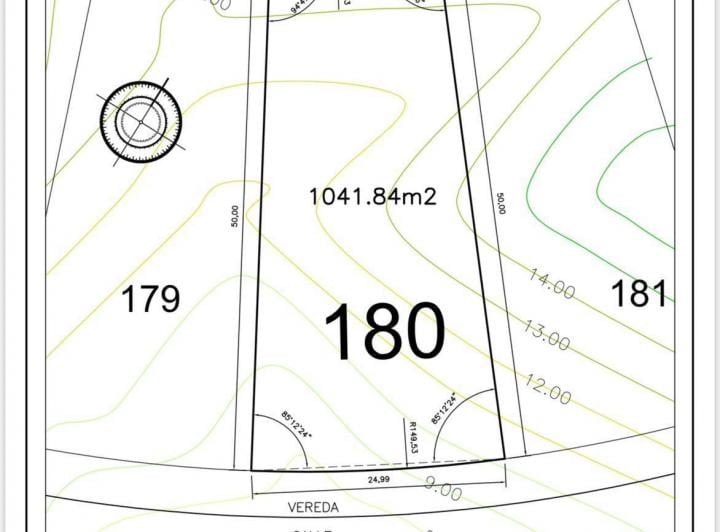 Terreno · 1042m²