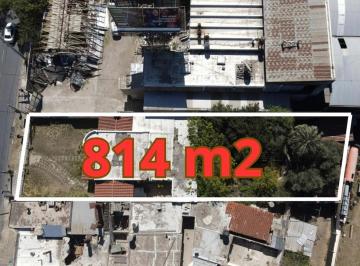 Casa · 256m² · 3 Ambientes · 1 Cochera · Casa a Reciclar Av Octavio Pintos B° Villa Cabrera