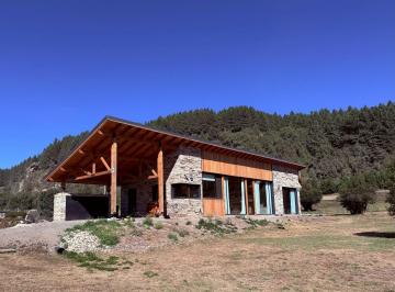 RRA-RRA-989_2 · Casa en Venta en El Barrio Privado Peñon de Lolog - Neuquén