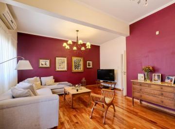 Casa de 4 ambientes, Morón · Venta Casa Minimalista con Fondo y Pileta en Zona Haedo
