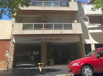 Departamento · 123m² · 4 Ambientes · 2 Cocheras · Villa Luro - Departamento de 4 Ambientes - Piso Completo, Dos Cocheras, Categoria