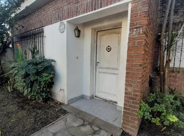 Casa · 388m² · 6 Ambientes · Casa en Venta