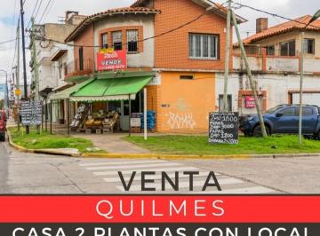 Casa · 230m² · 3 Ambientes · 1 Cochera · Nuevo Valor - Gran Oportunidad: Casa de 2 Plantas con Local en Esquina Para Alquilar