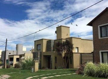 Foto · Casa Barrio Privado San Alfonso II 3 Dorm