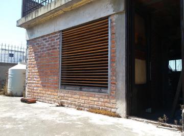 Local comercial · 511m² · 2 Cocheras · PH - Lanús Oeste
