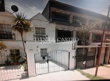 Departamento · 150m² · 3 Dormitorios · Excelente Duplex de Categoria en Villa Luzuriaga