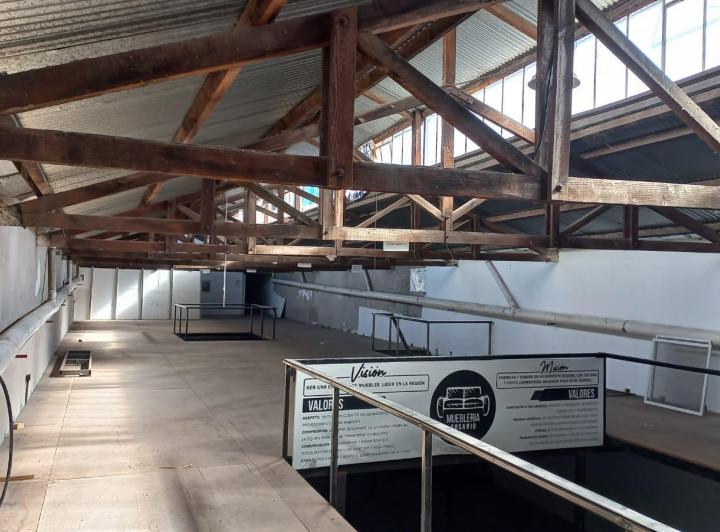 Bodega-Galpón · 600m² · 4 Ambientes