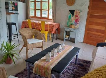 Casa · 70m² · 2 Ambientes · El Tesoro