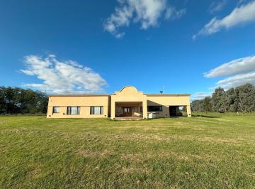 Casa · 167m² · 4 Ambientes · 1 Cochera · Chacra de 3.4 Ha con Casa 3 Dorm en Estancia Benquerencia Farm Club - Monte - Pcia. de Buenos Aires.