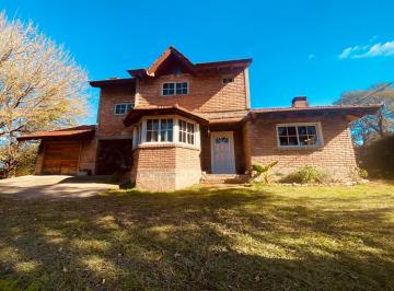 frente de casa · Venta de Casa de Dos Pisos en Barrio Eglof de Villa Gral. Belgrano