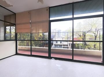 Local comercial , Villa Pueyrredón · Importante Espacio con 6 Salones/aulas, Muy Luminoso - Villa Pueyrredón